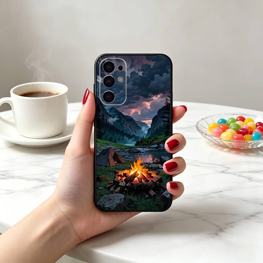 Etui na telefon Mountain Natur – Outdoor Camping Anime recenzja i cena