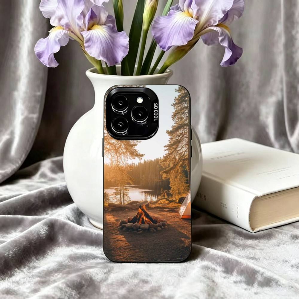 Etui na telefon z motywem górs – Outdoor Camping Anime recenzja i cena
